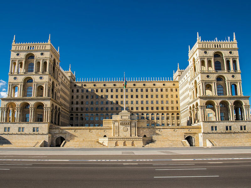 Görkemli Bakü Hazar`ın İncisi - Türk Hava Yolları ile 19 Mart (Ramazan Bayramı Özel) AT1034
